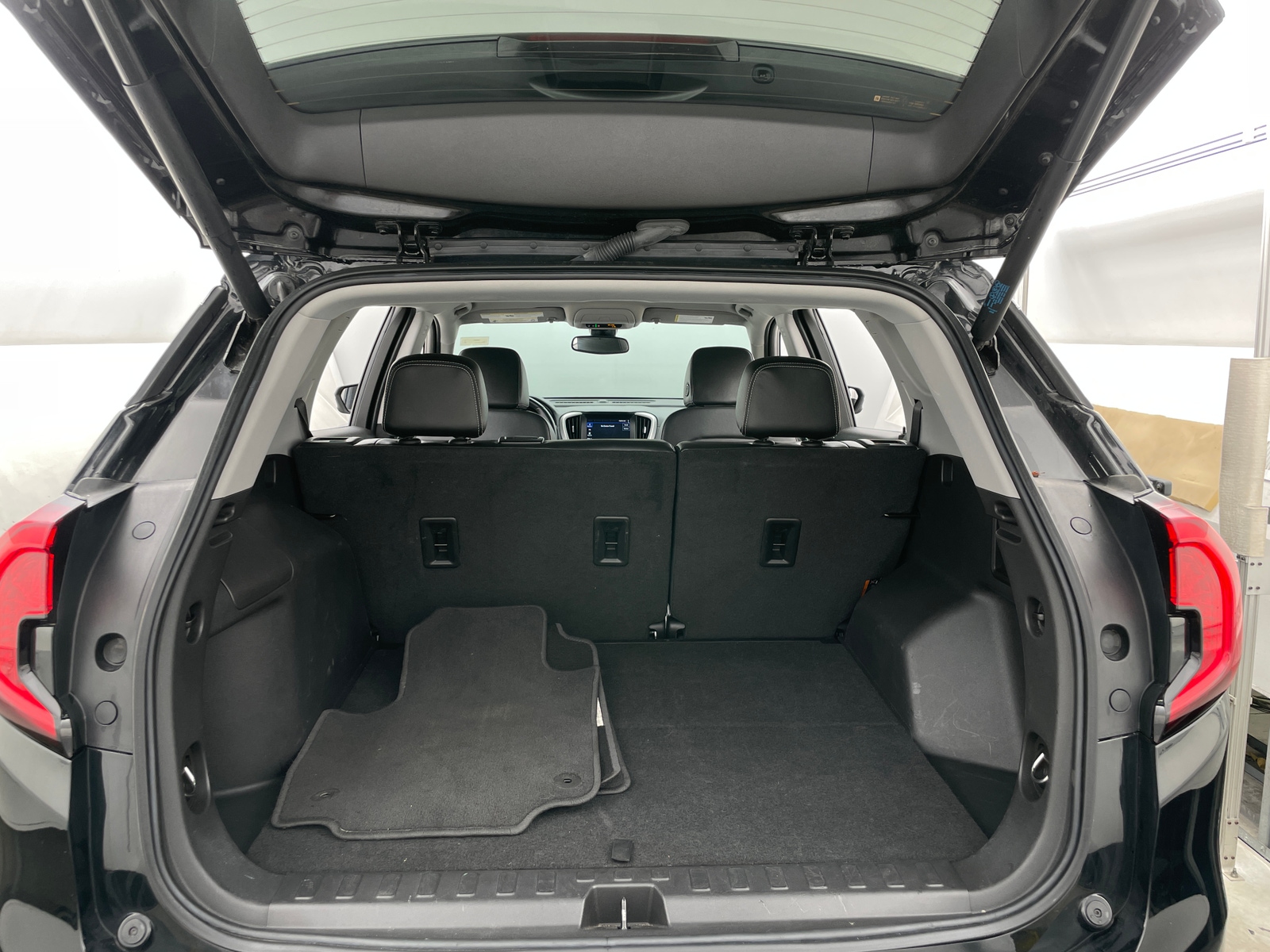 Thumbnail: 2024 GMC Terrain - 6