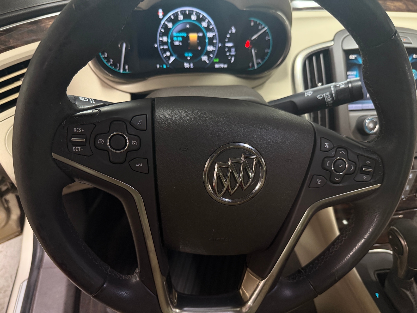 Thumbnail: 2015 Buick LaCrosse - 4