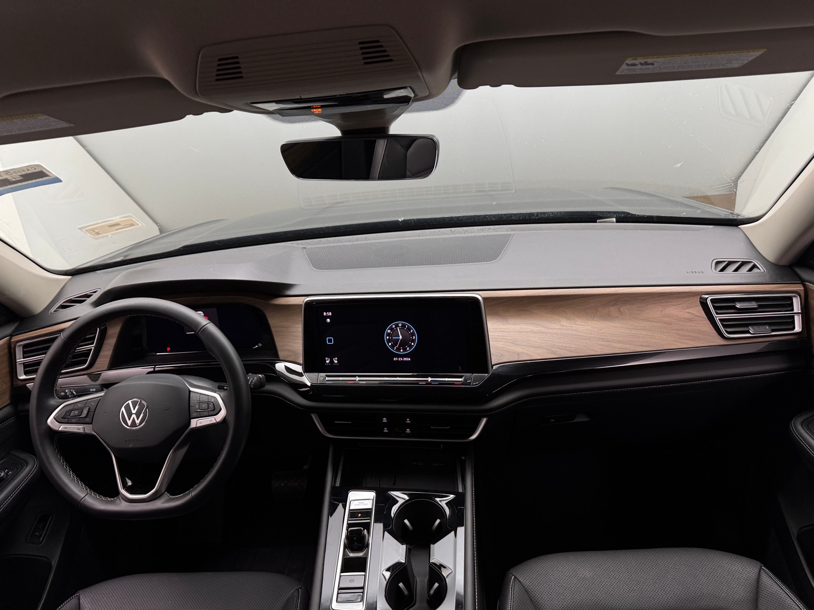 Thumbnail: 2026 Volkswagen Atlas - 2