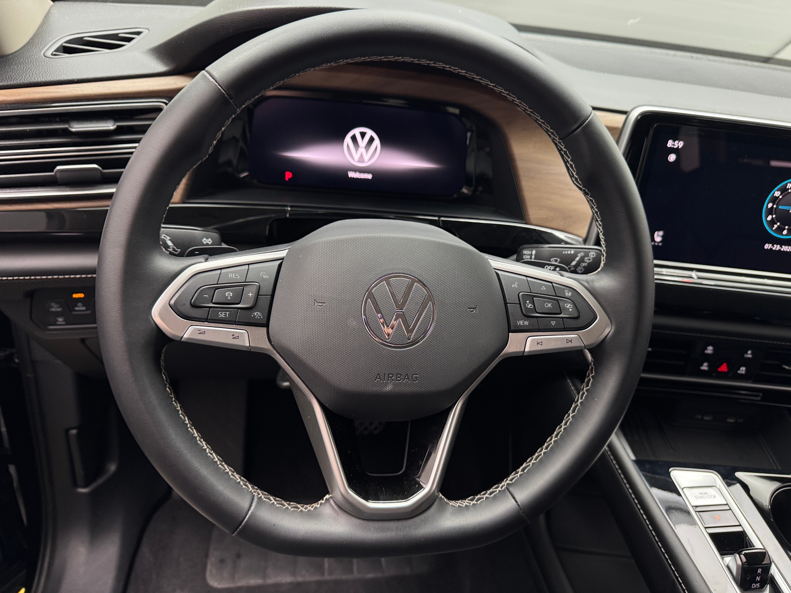 Thumbnail: 2026 Volkswagen Atlas - 4