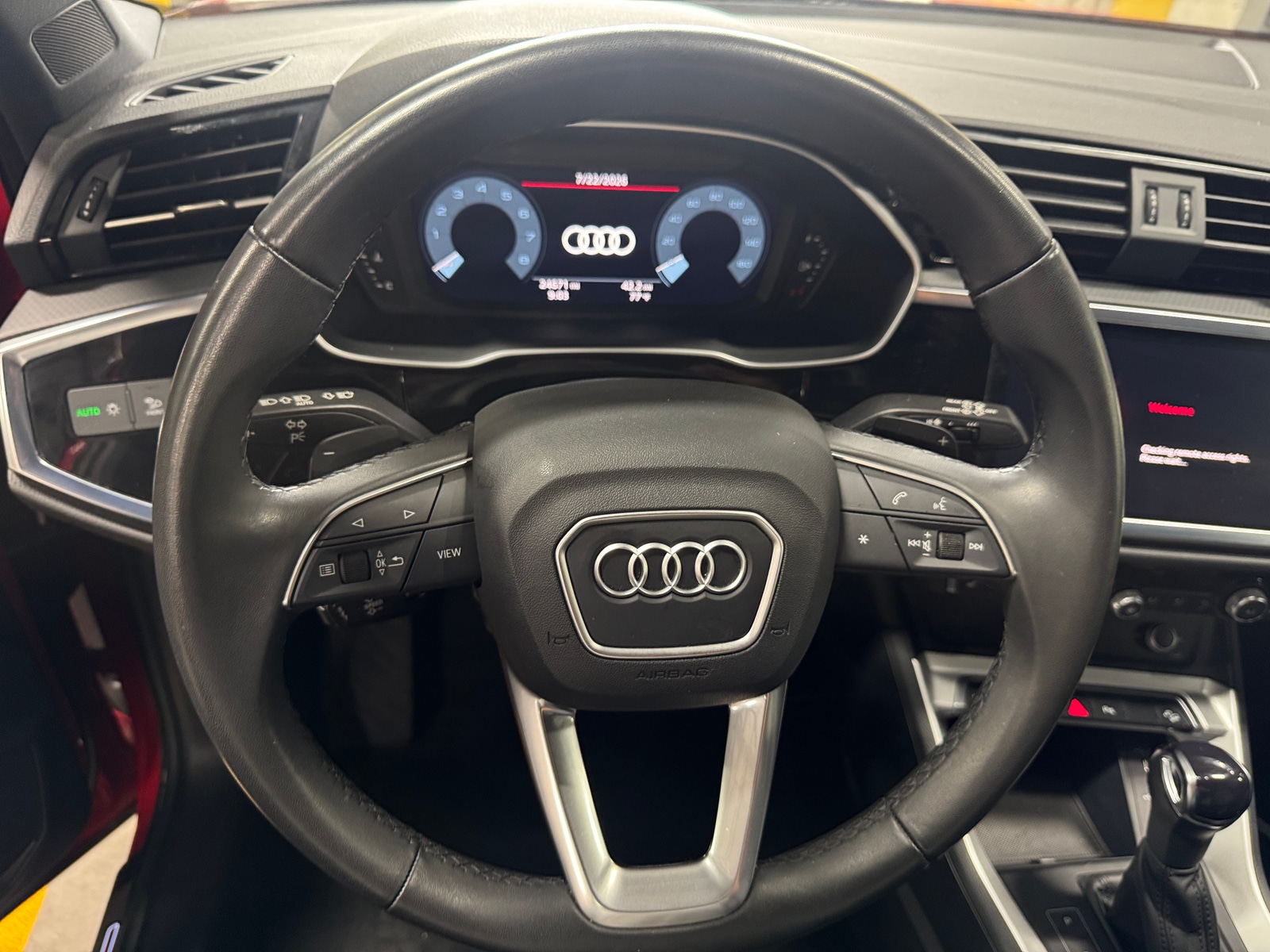 Thumbnail: 2025 Audi Q3 - 4