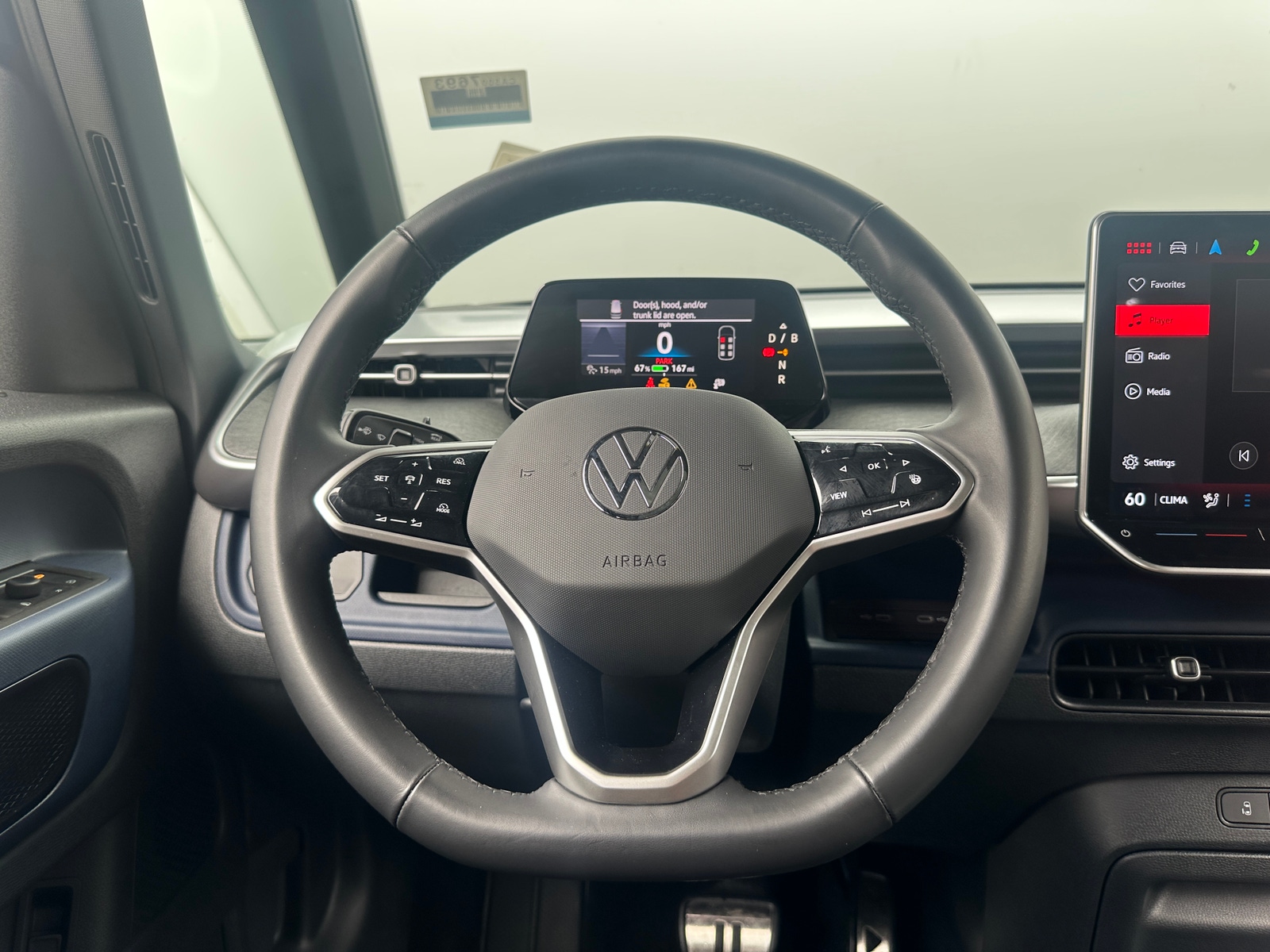 Thumbnail: 2025 Volkswagen ID.Buzz - 4