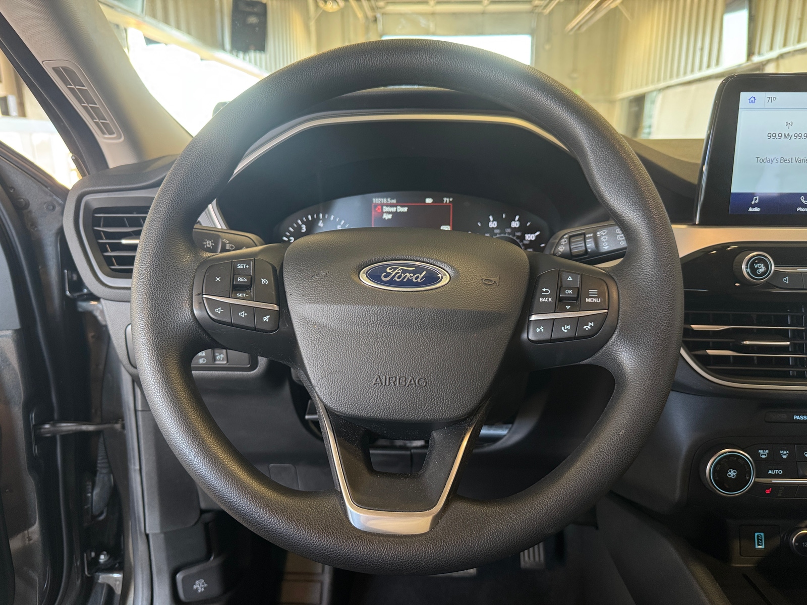 Thumbnail: 2020 Ford Escape - 5
