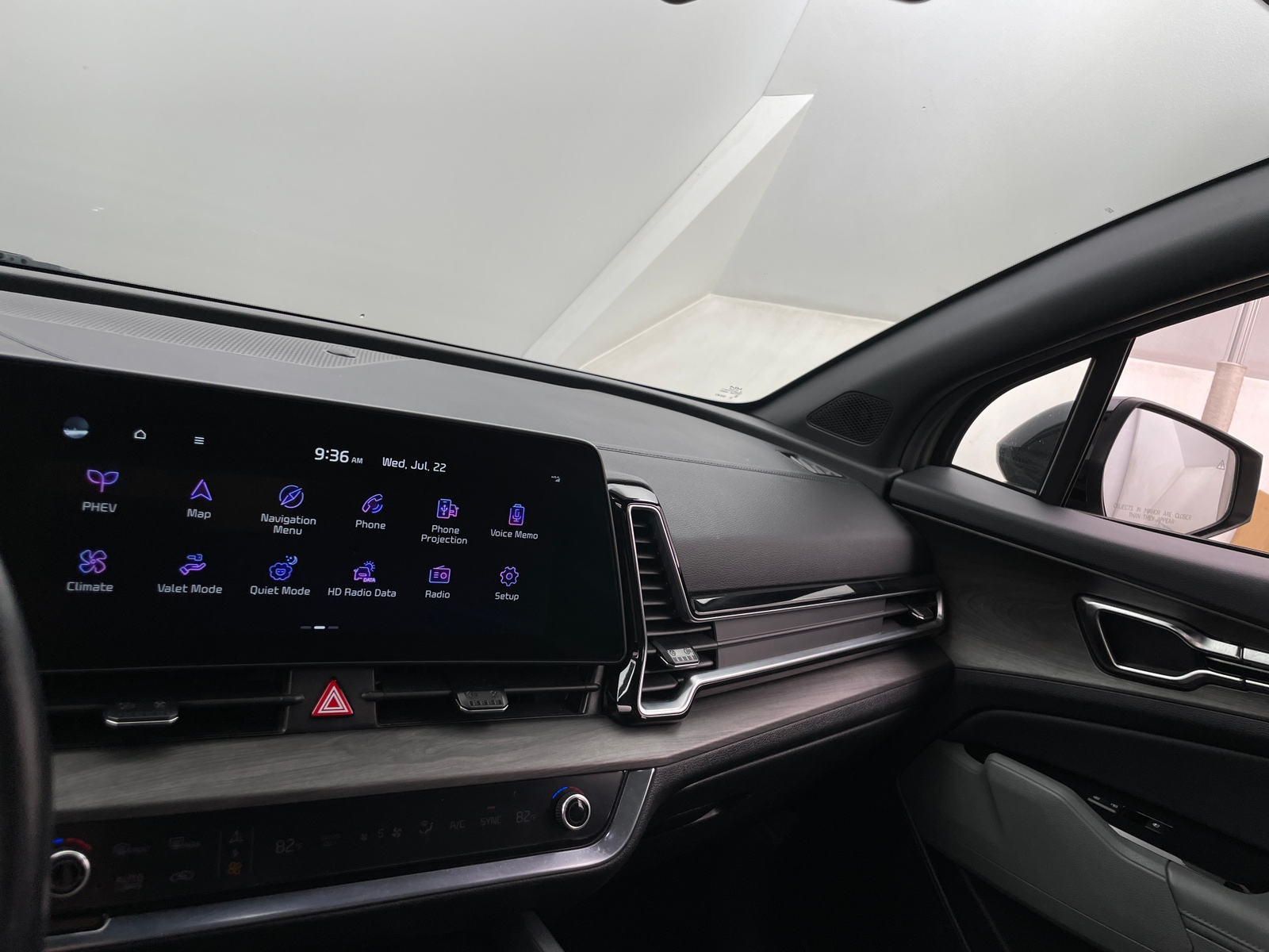 Thumbnail: 2024 Kia Sportage - 3