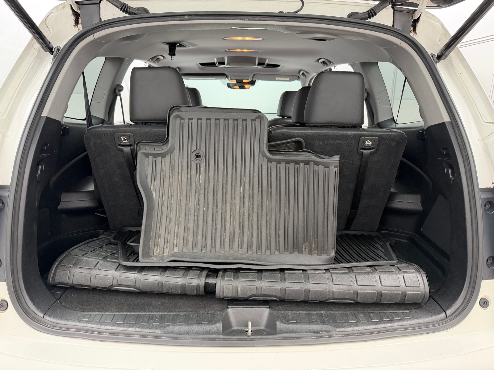 Thumbnail: 2019 Honda Pilot - 6