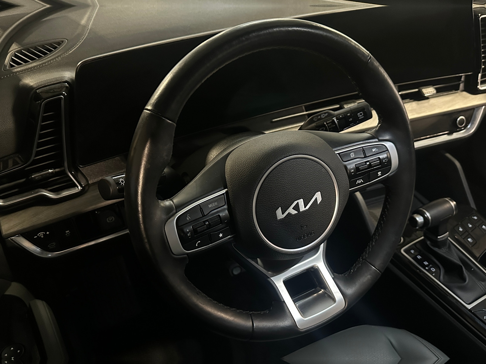 Thumbnail: 2023 Kia Sportage - 4