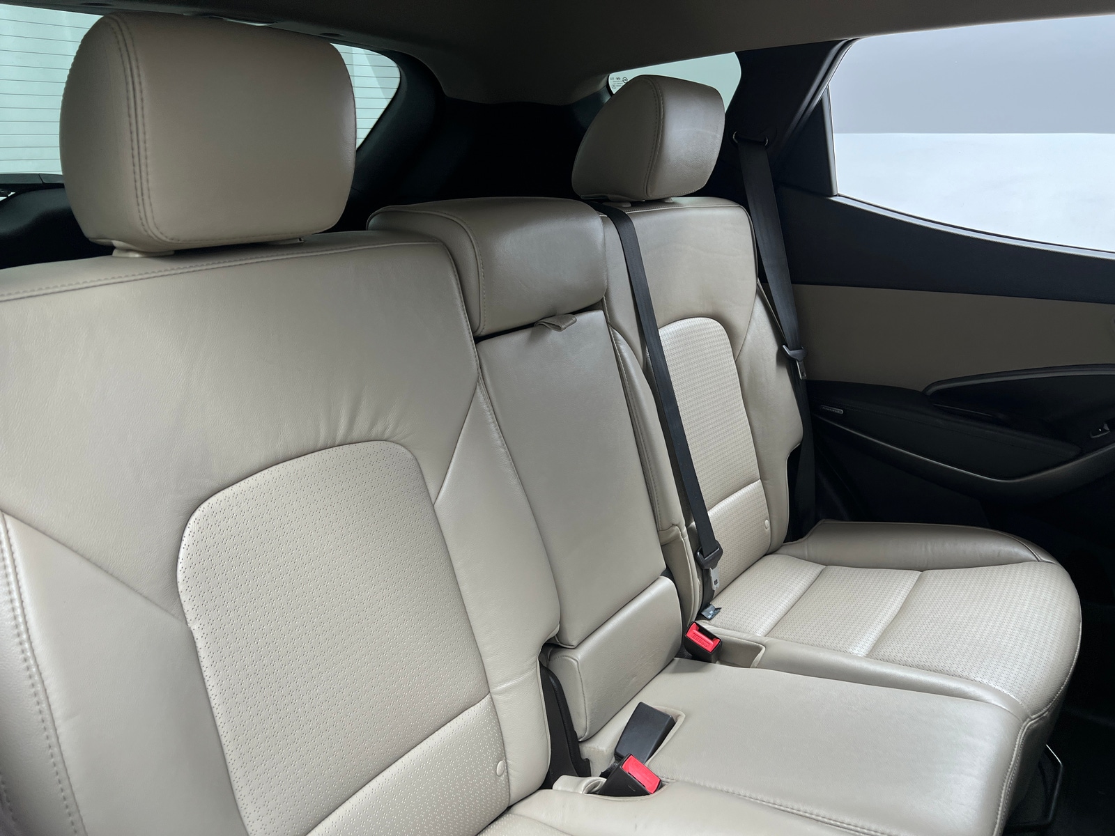 Thumbnail: 2013 Hyundai Santa Fe - 6