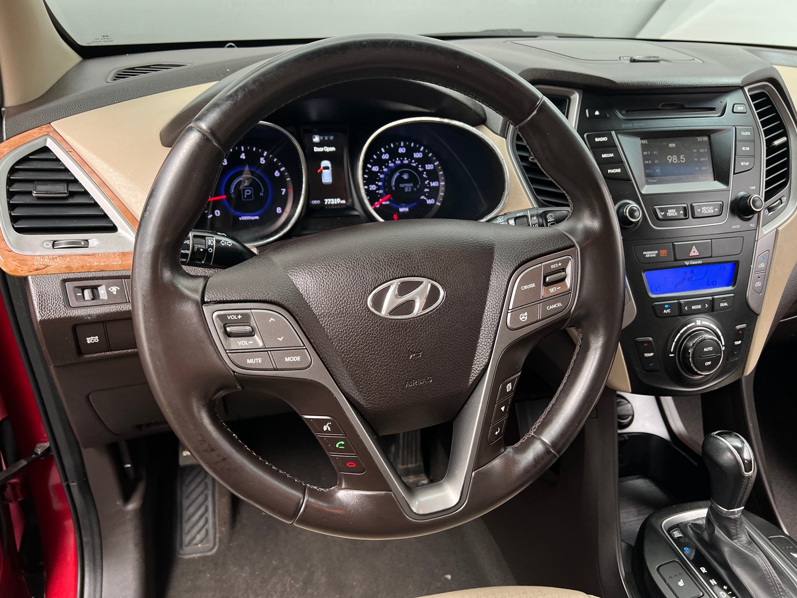 Thumbnail: 2013 Hyundai Santa Fe - 5