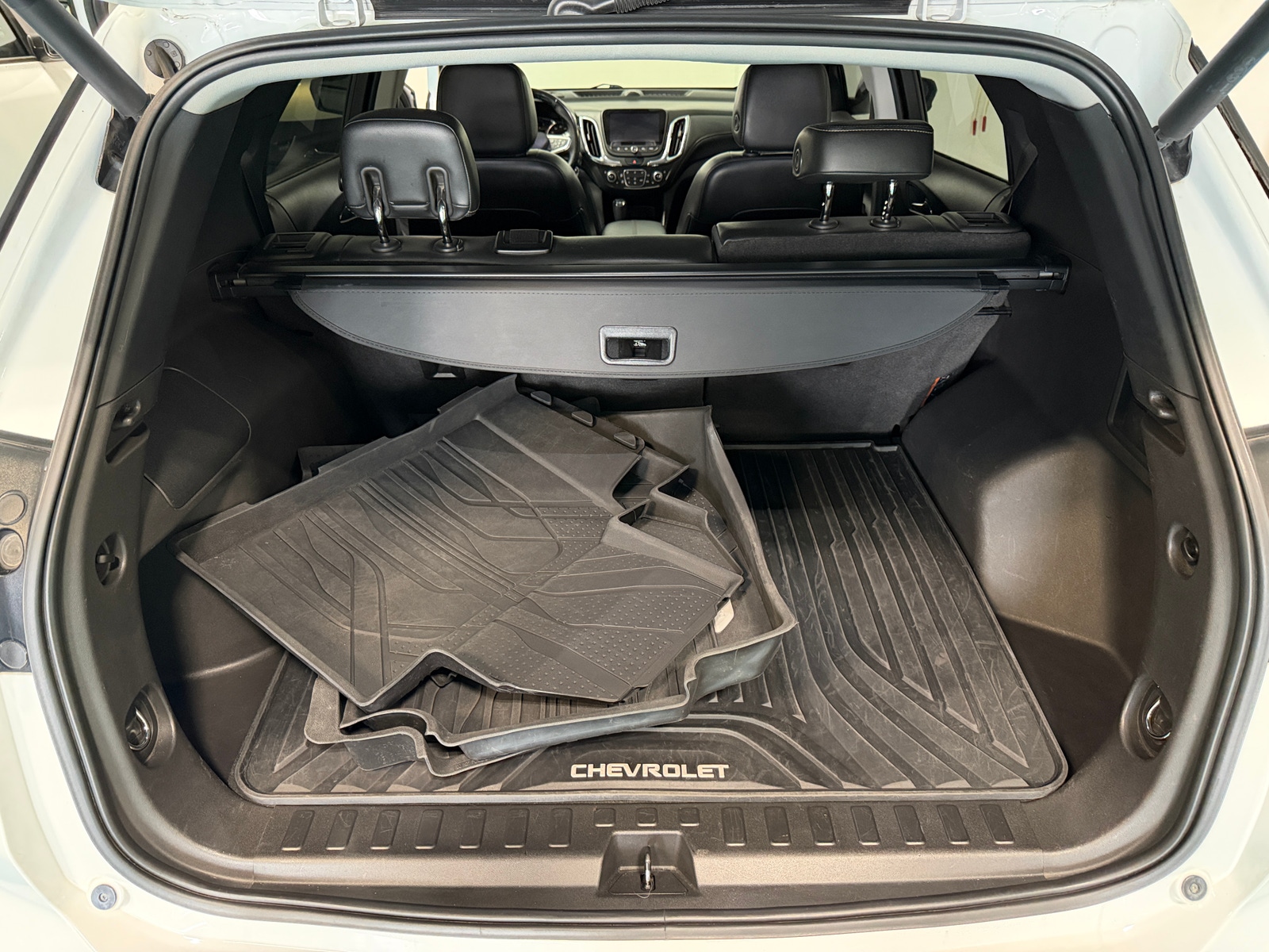 Thumbnail: 2018 Chevrolet Equinox - 6