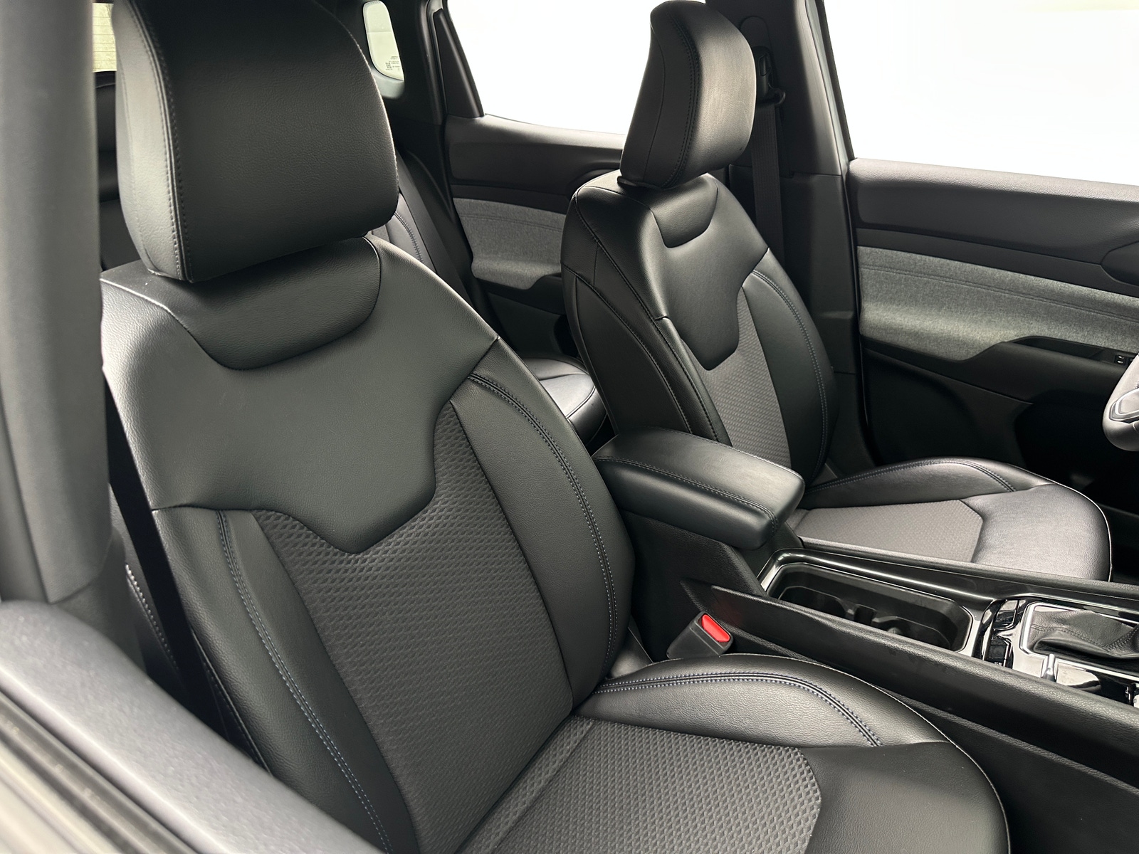 Thumbnail: 2023 Jeep Compass - 2