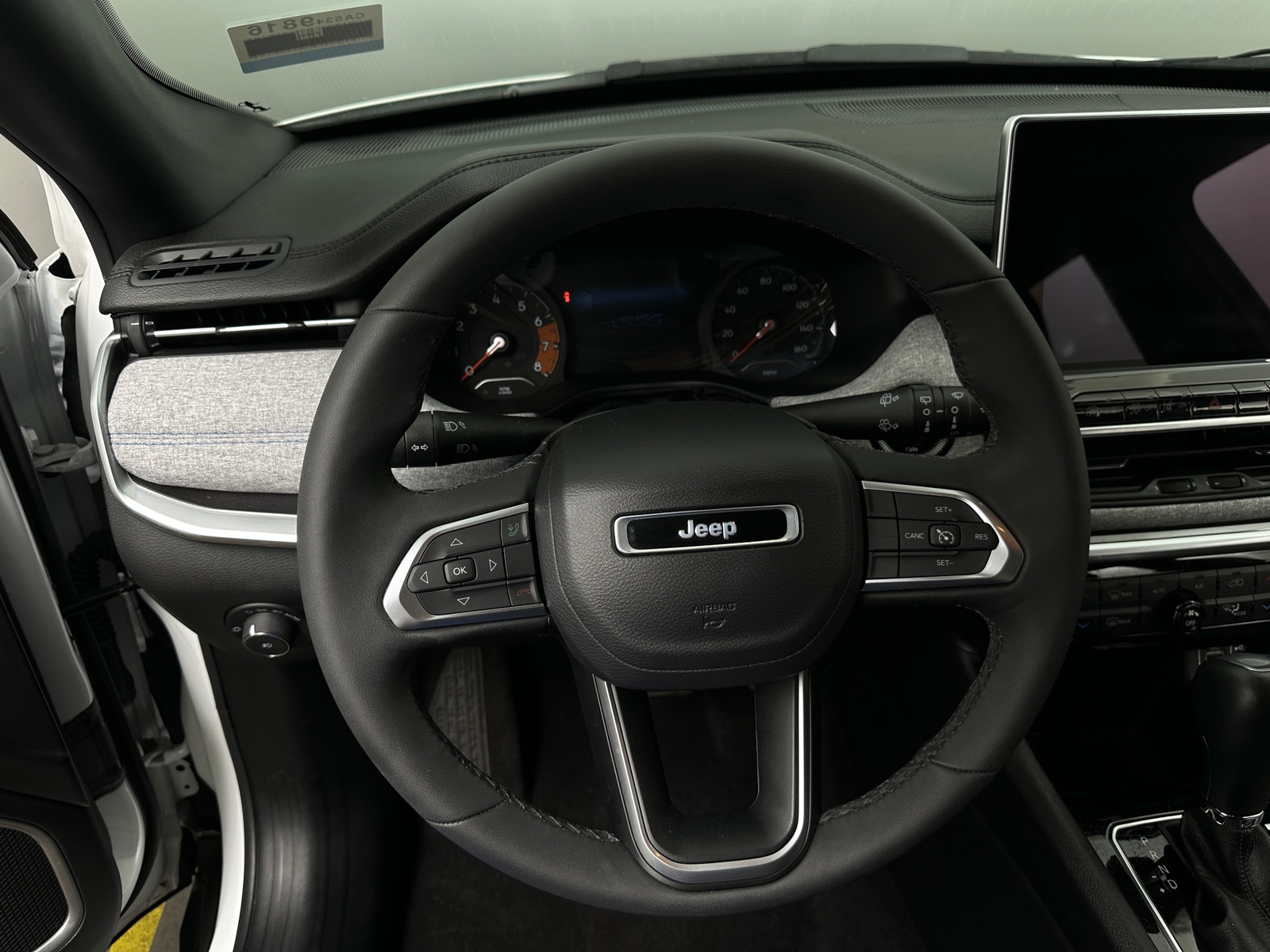Thumbnail: 2023 Jeep Compass - 5