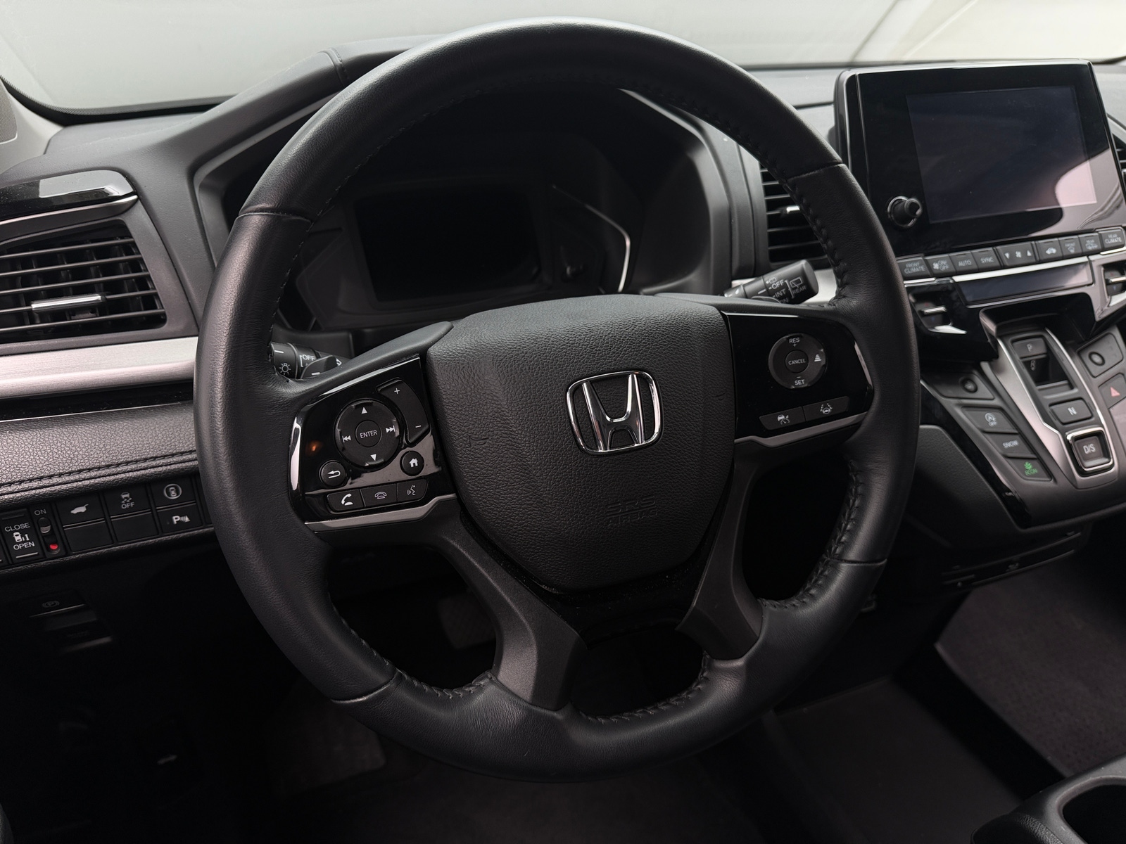 Thumbnail: 2022 Honda Odyssey - 4