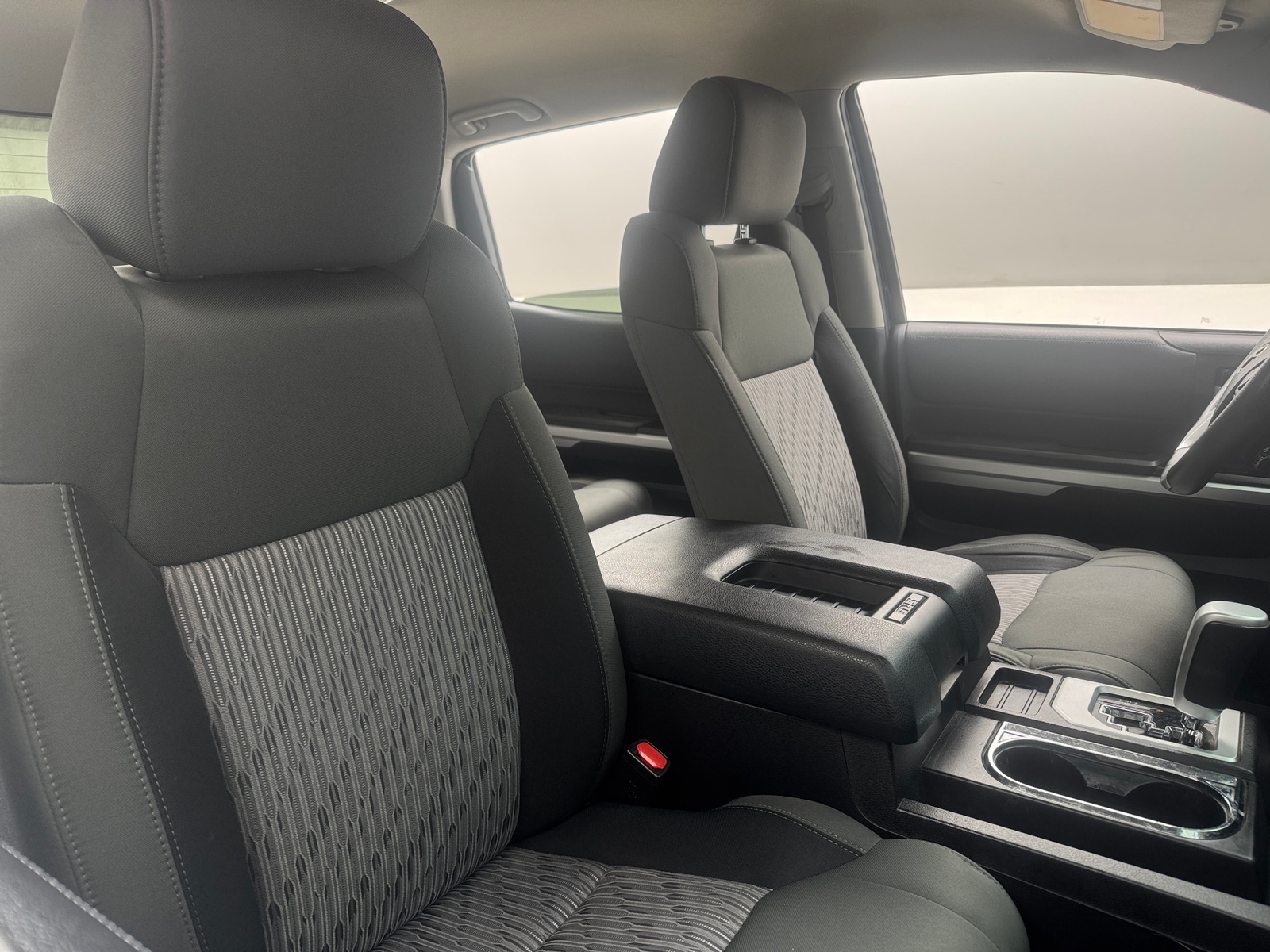 Thumbnail: 2015 Toyota Tundra - 2