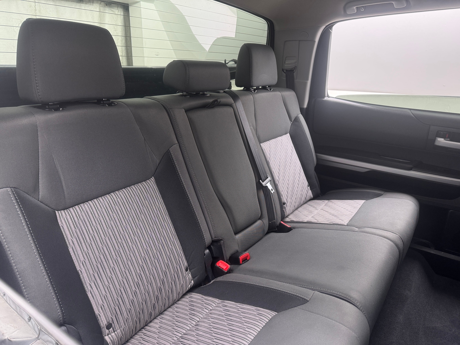Thumbnail: 2015 Toyota Tundra - 6