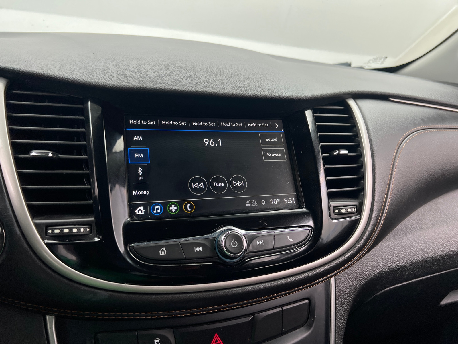 Thumbnail: 2019 Chevrolet Trax - 4