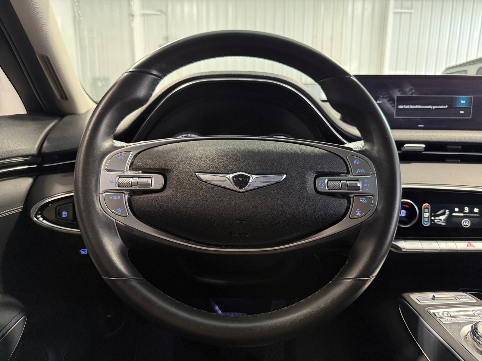 Thumbnail: 2022 Genesis GV70 - 4