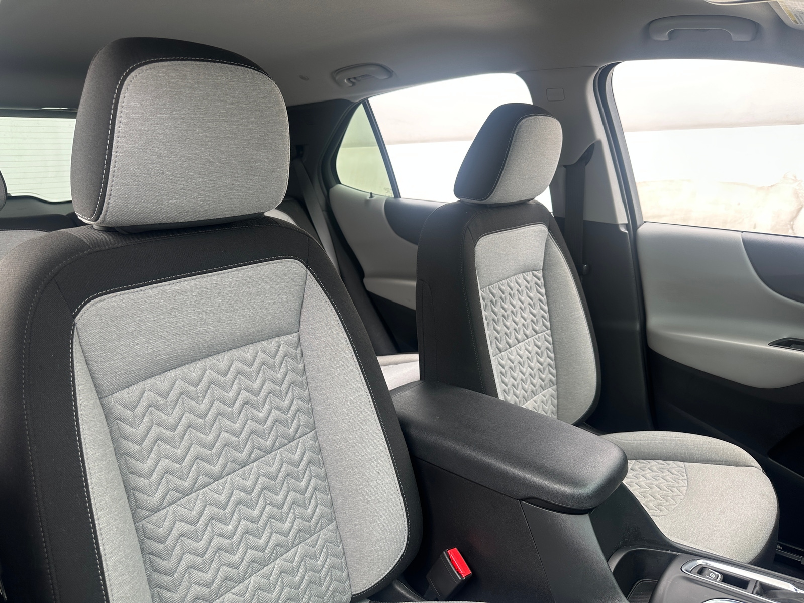Thumbnail: 2023 Chevrolet Equinox - 2