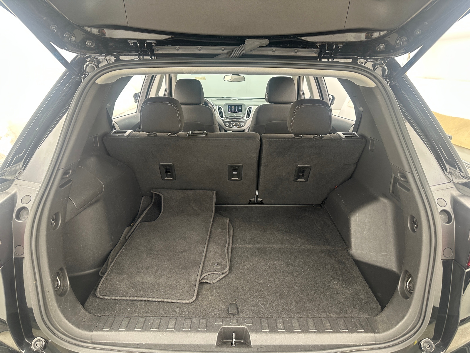 Thumbnail: 2023 Chevrolet Equinox - 7