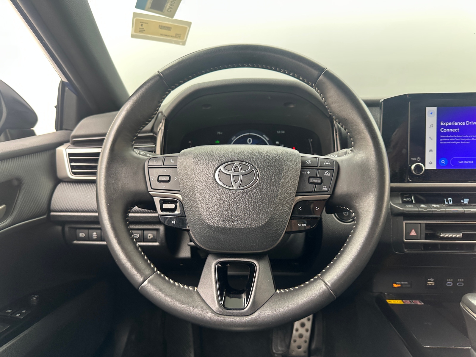 Thumbnail: 2025 Toyota Camry - 4