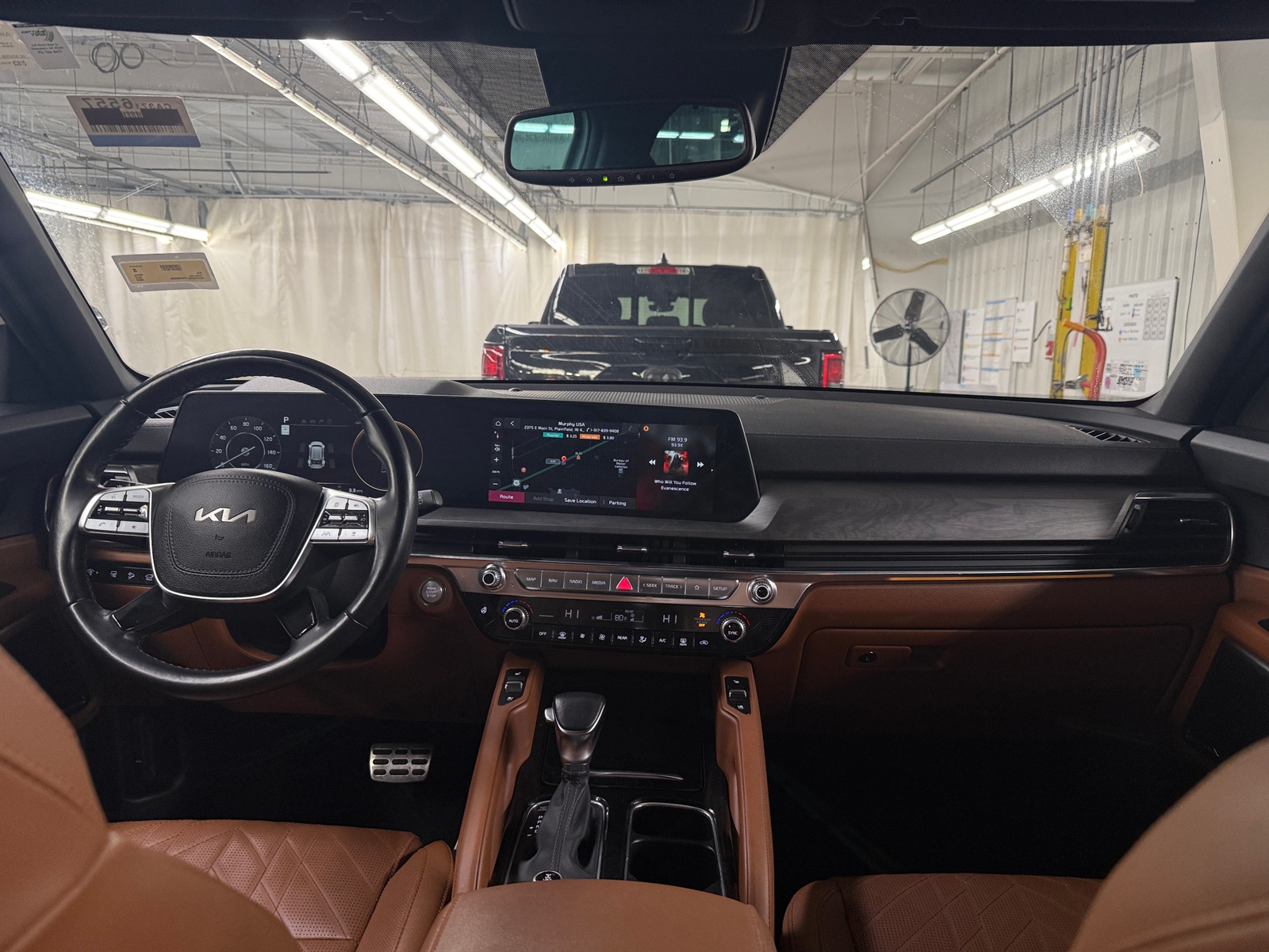 Thumbnail: 2023 Kia Telluride - 2