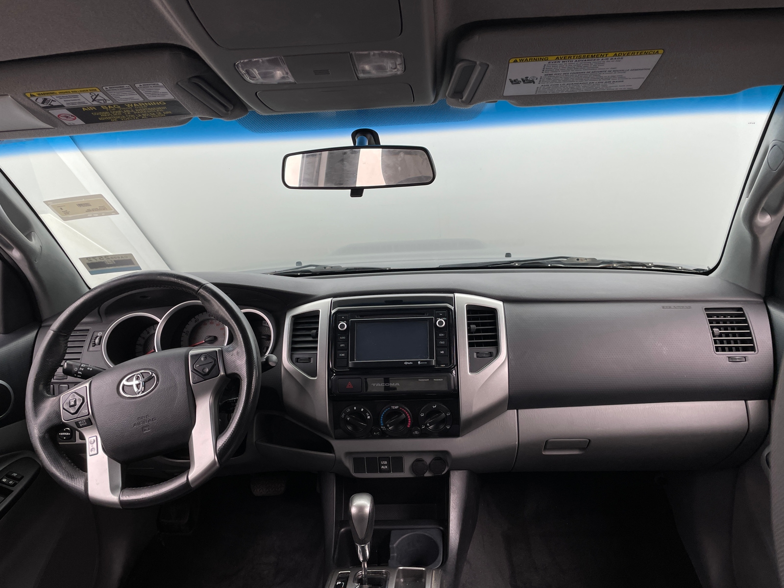 Thumbnail: 2015 Toyota Tacoma - 3