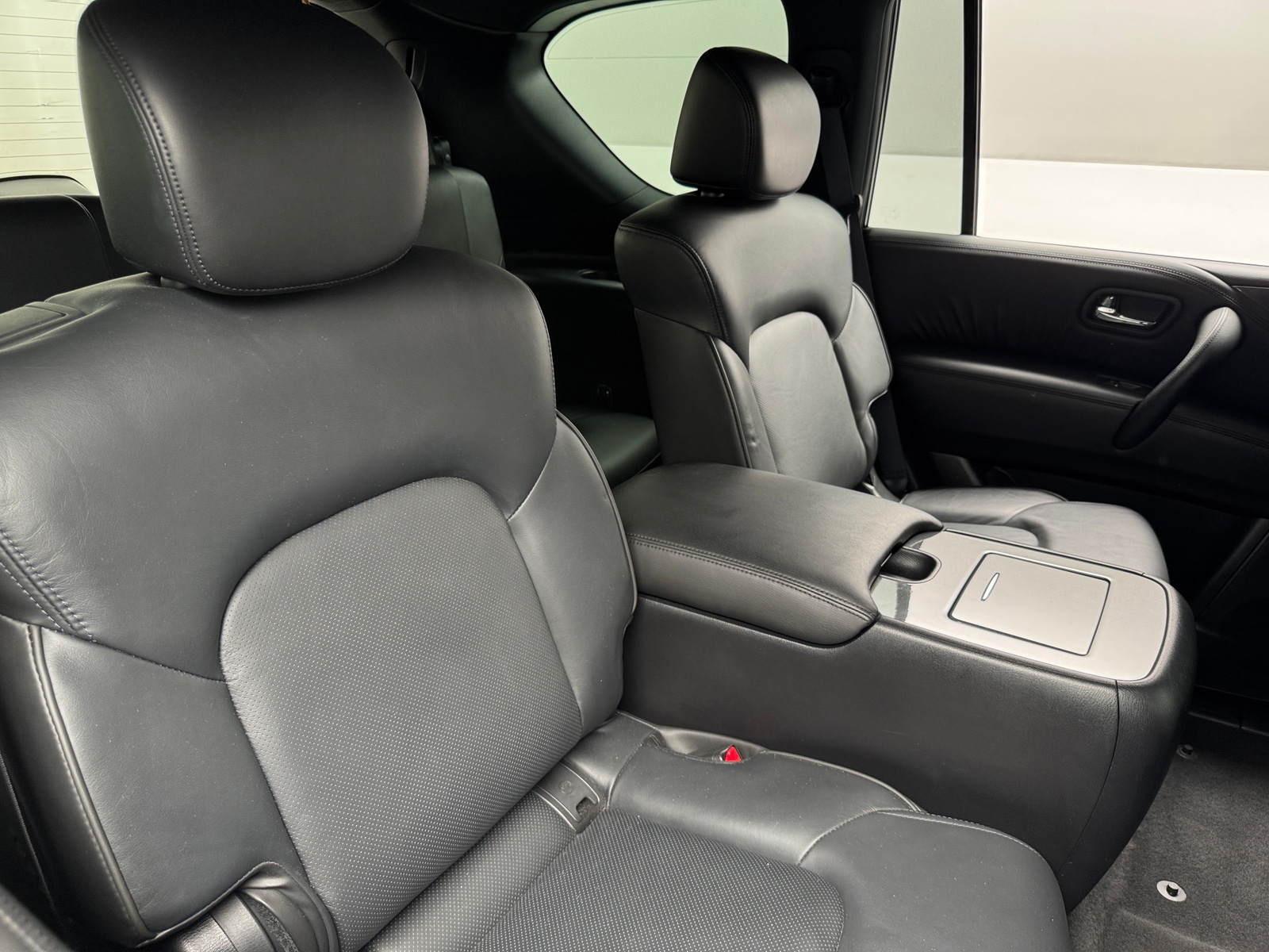 Thumbnail: 2021 Nissan Armada - 5