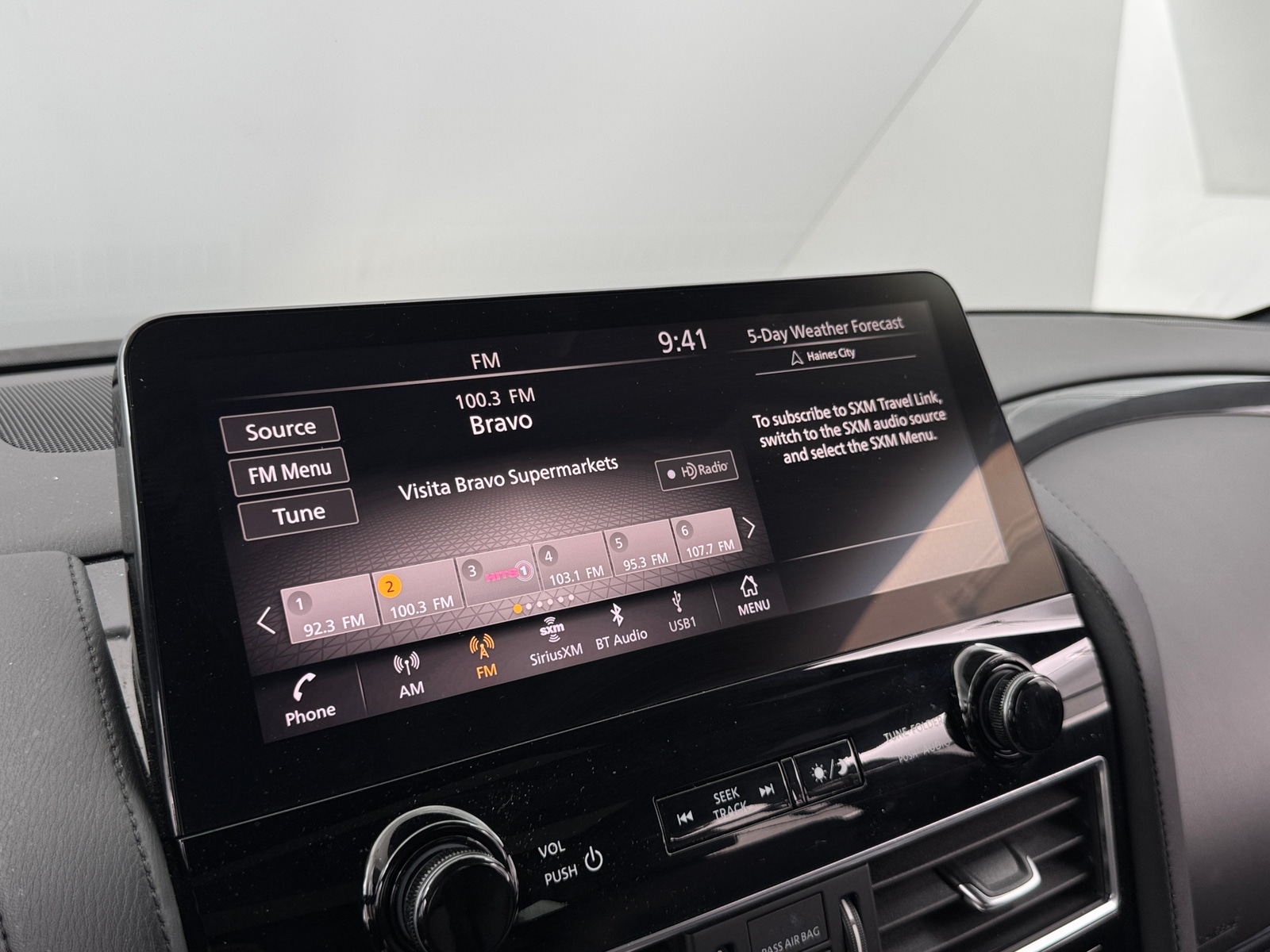 Thumbnail: 2021 Nissan Armada - 3