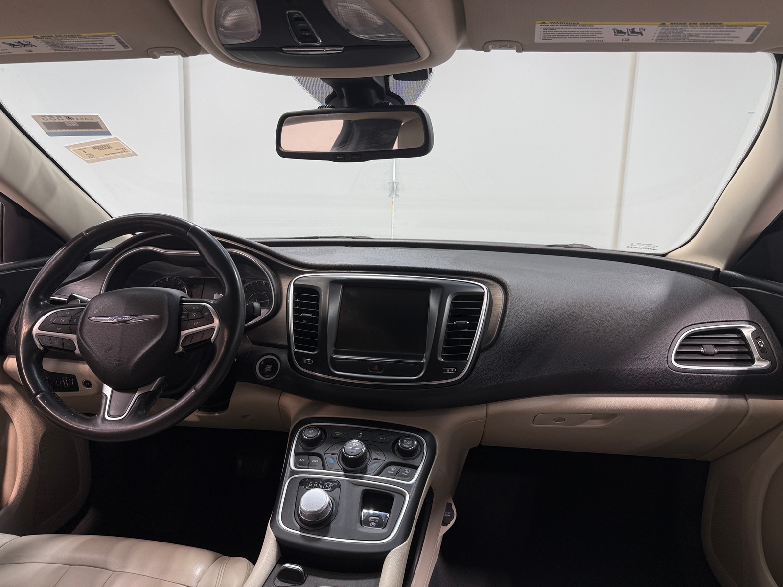 Thumbnail: 2017 Chrysler 200 - 2