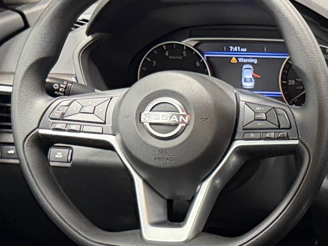 Thumbnail: 2025 Nissan Altima - 5
