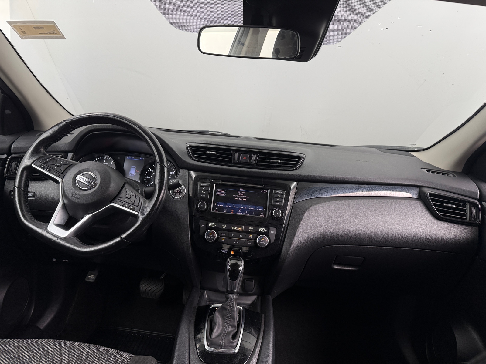 Thumbnail: 2021 Nissan Rogue Sport - 3