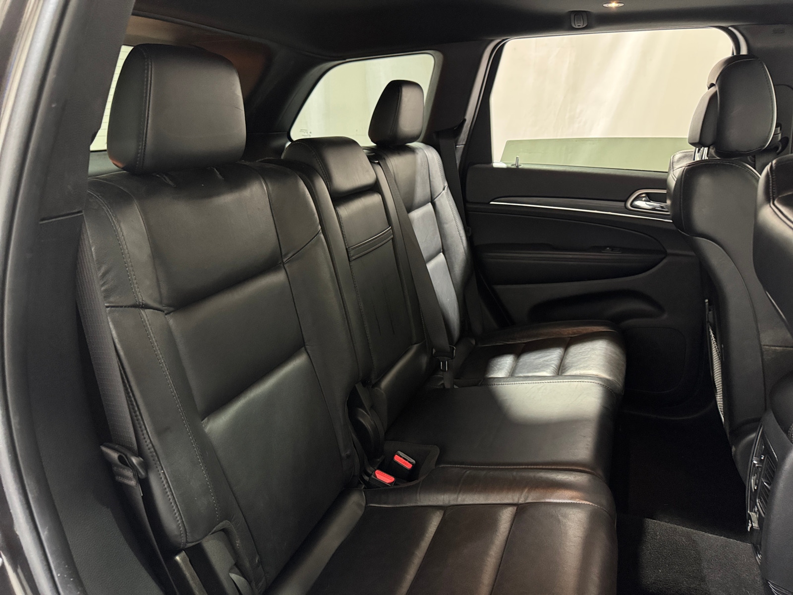 Thumbnail: 2020 Jeep Grand Cherokee - 5