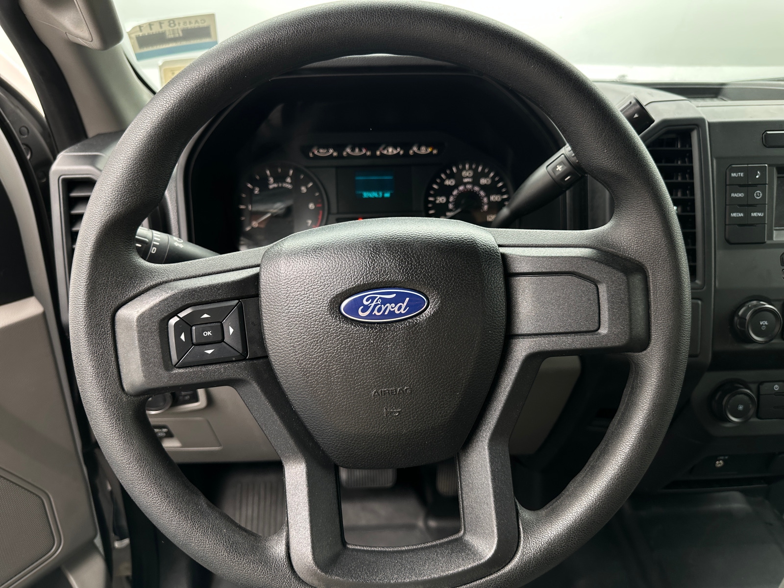 Thumbnail: 2018 Ford Econoline - 4