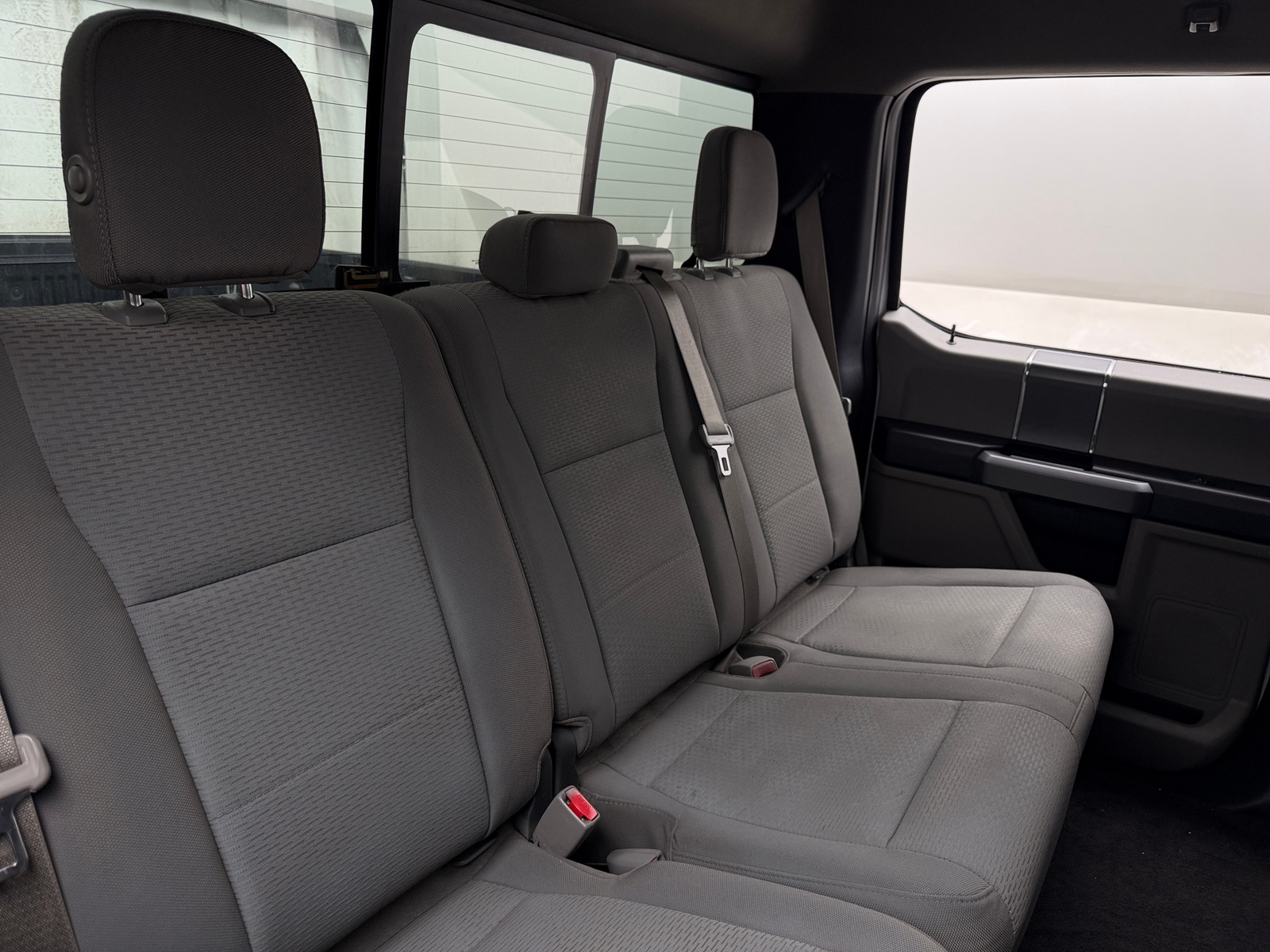 Thumbnail: 2017 Ford Econoline - 6