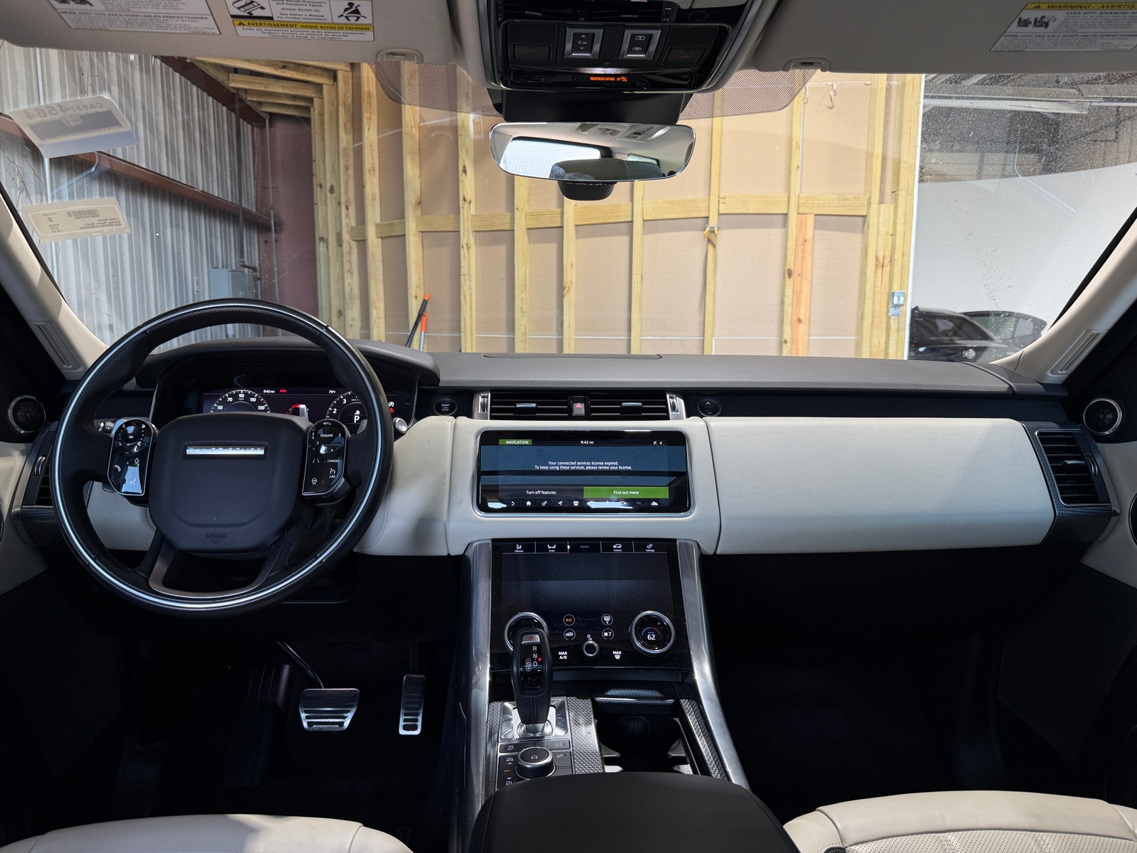 Thumbnail: 2019 Land Rover Range Rover Sport - 2