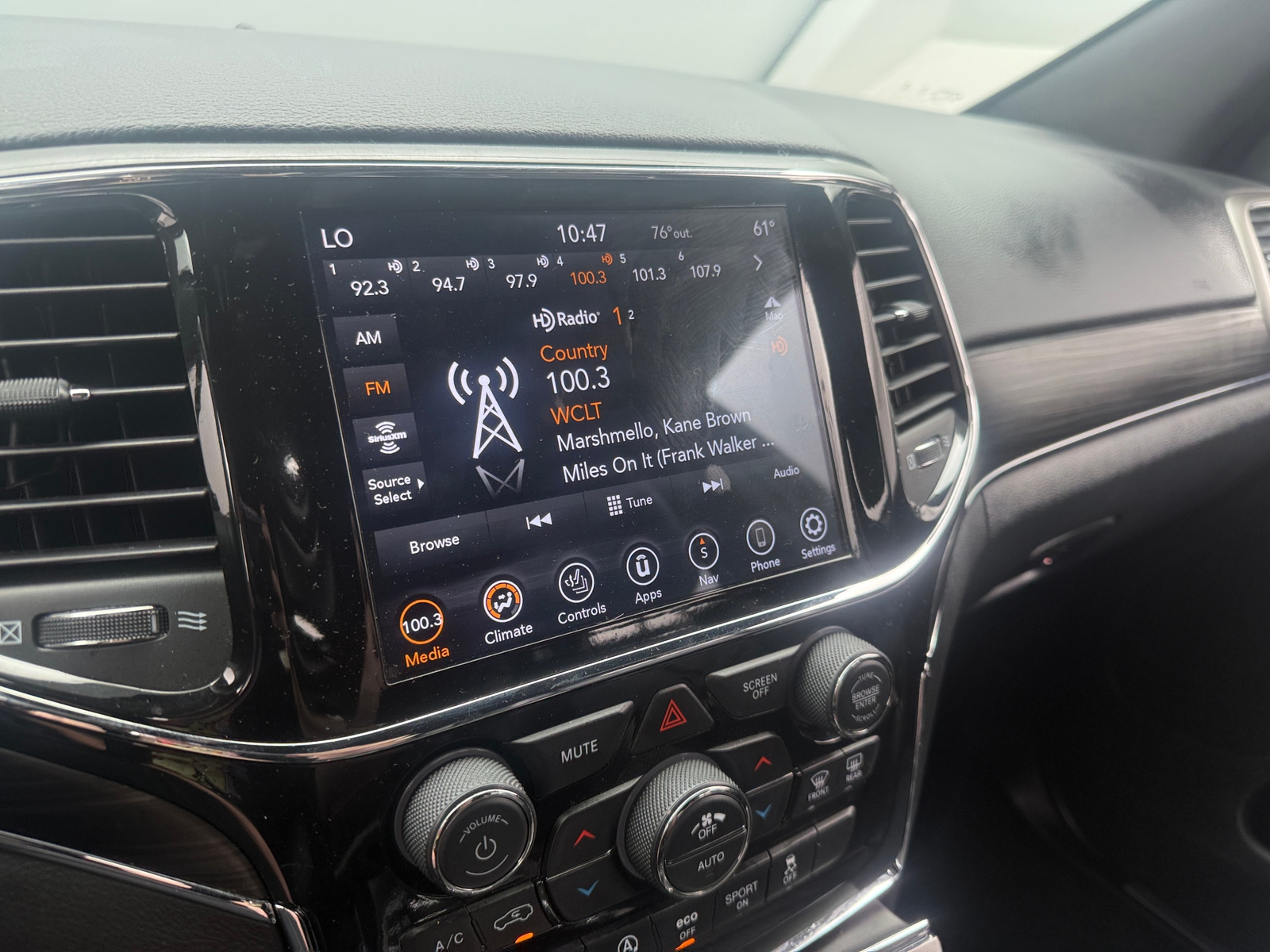 Thumbnail: 2021 Jeep Grand Cherokee - 3