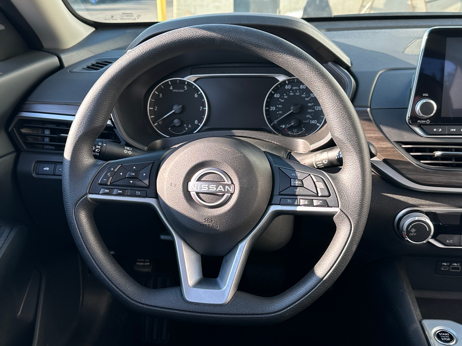 Thumbnail: 2025 Nissan Altima - 5
