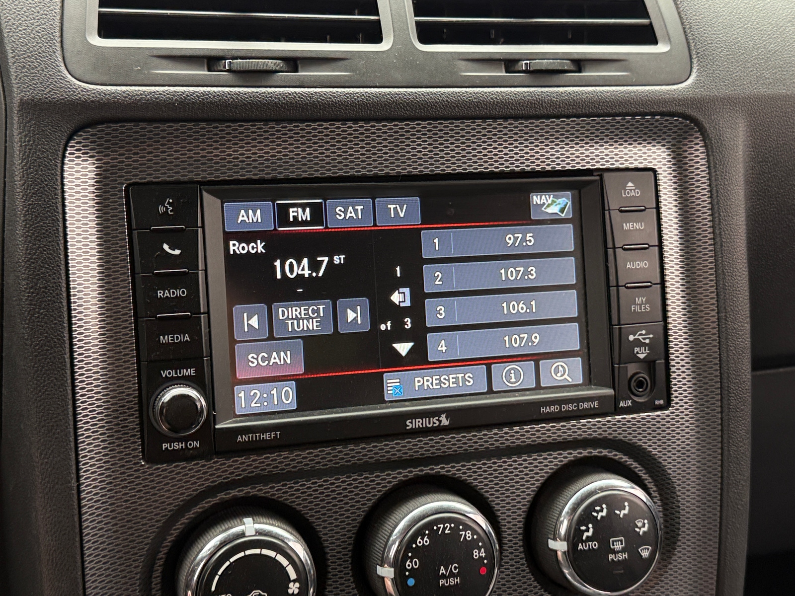 Thumbnail: 2013 Dodge Challenger - 2