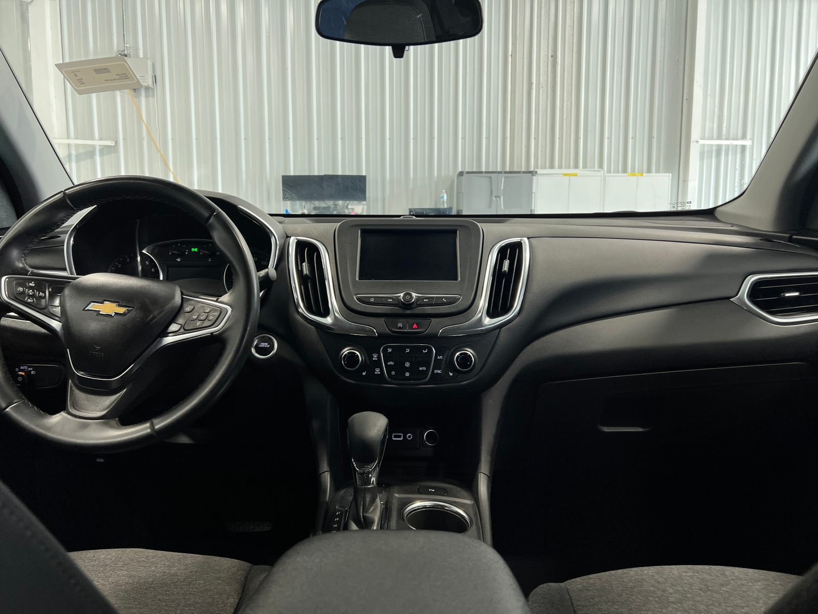 Thumbnail: 2024 Chevrolet Equinox - 3
