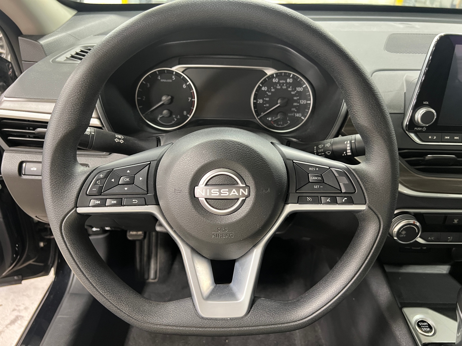 Thumbnail: 2025 Nissan Altima - 5