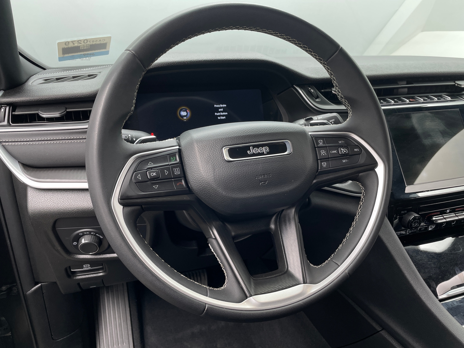 Thumbnail: 2025 Jeep Grand Cherokee - 5