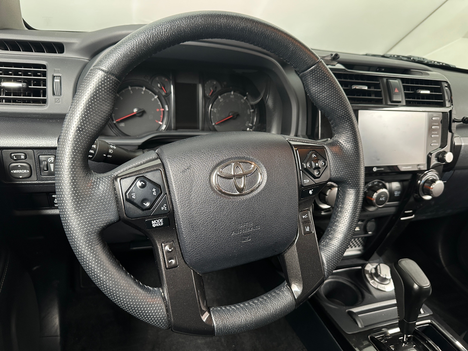 Thumbnail: 2023 Toyota 4Runner - 4
