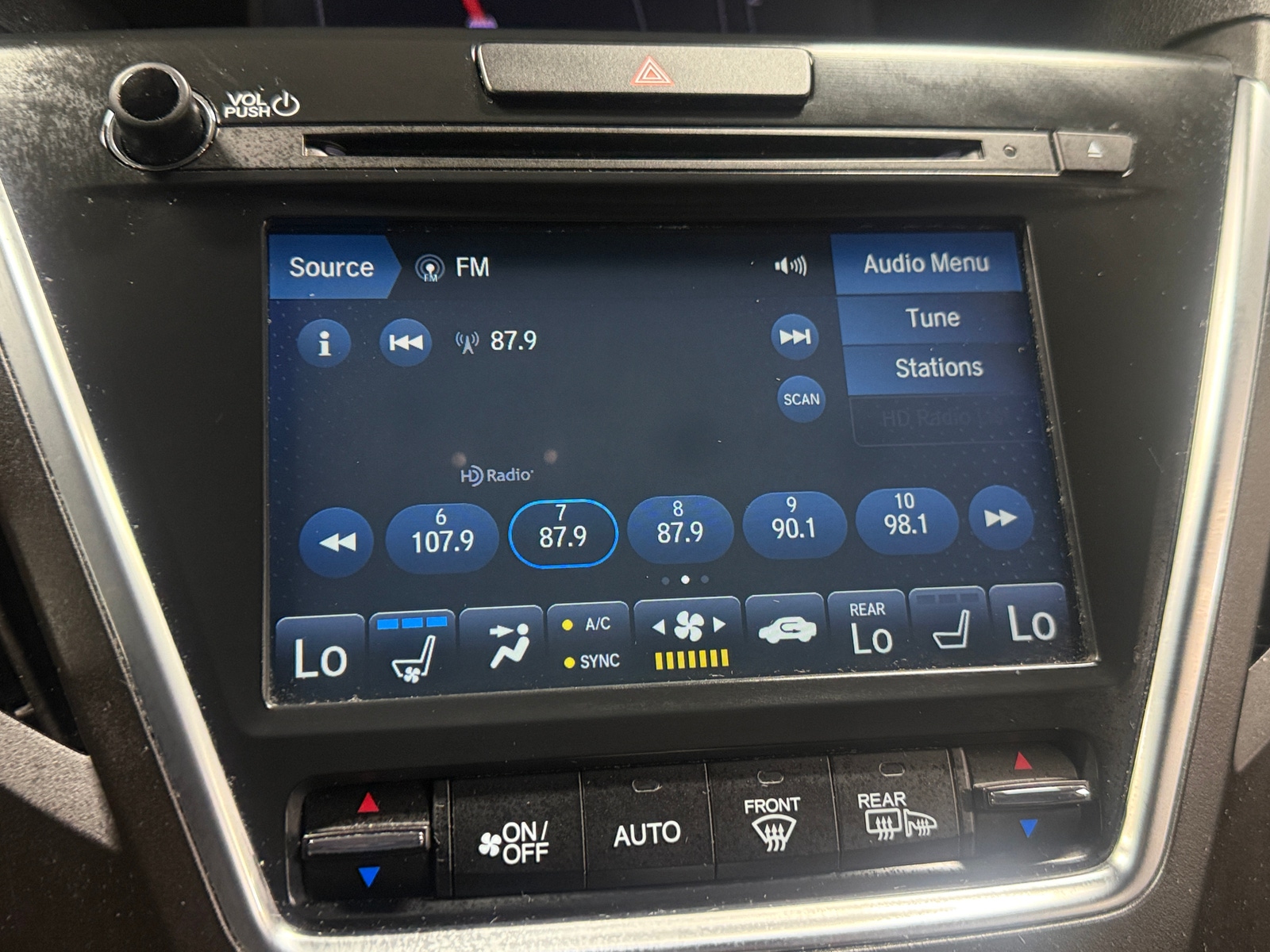 Thumbnail: 2019 Acura MDX - 3