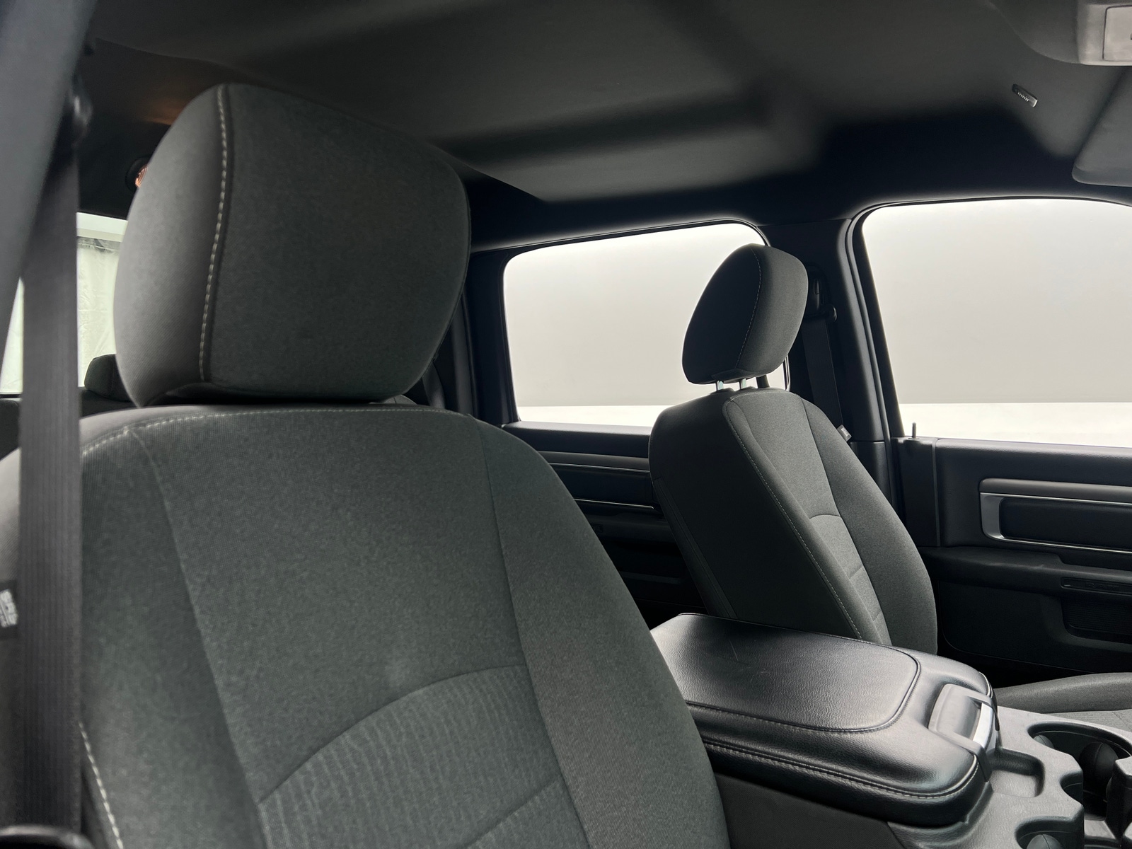 Thumbnail: 2024 RAM 1500 Classic - 2