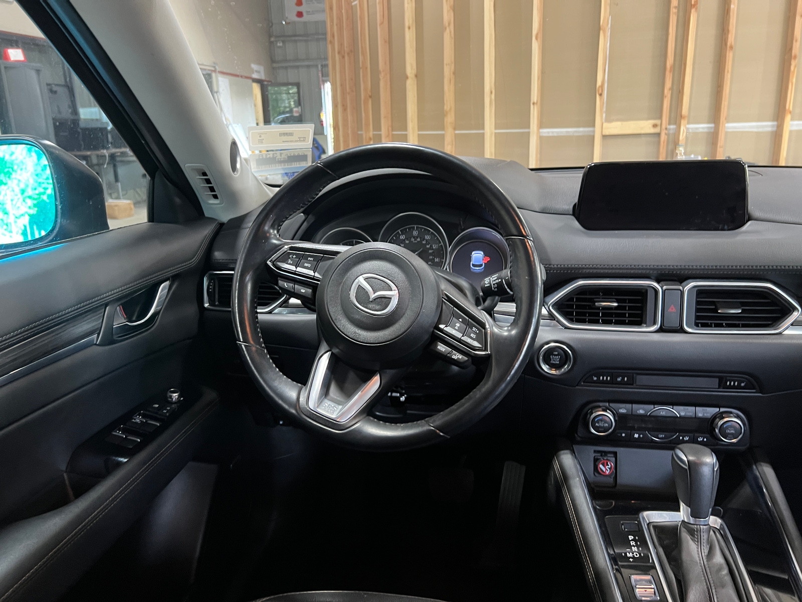 Thumbnail: 2017 Mazda CX-5 - 4