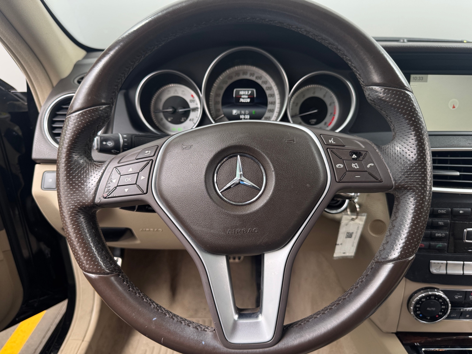 Thumbnail: 2014 Mercedes-Benz C-Class - 4