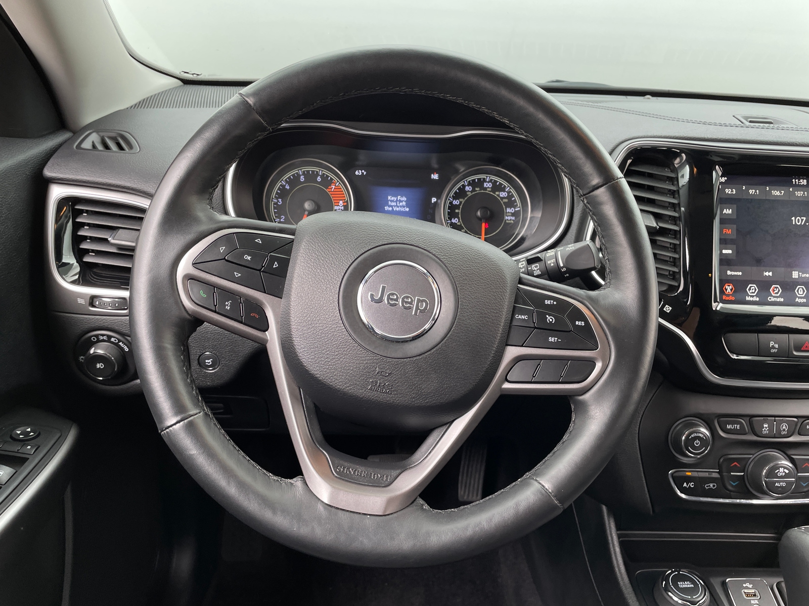Thumbnail: 2019 Jeep Cherokee - 4