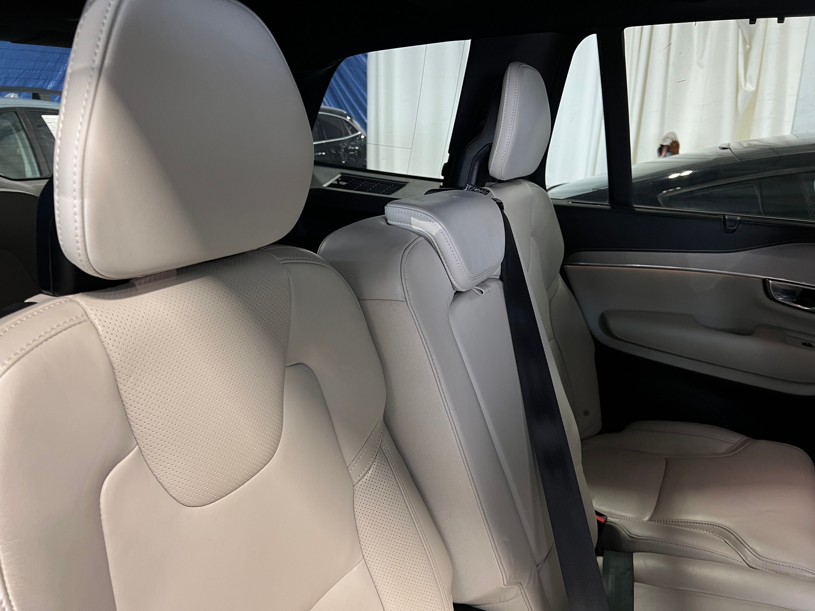Thumbnail: 2022 Volvo XC90 - 5