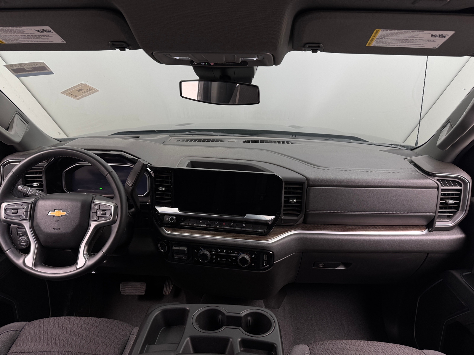 Thumbnail: 2026 Chevrolet Silverado 1500 - 3