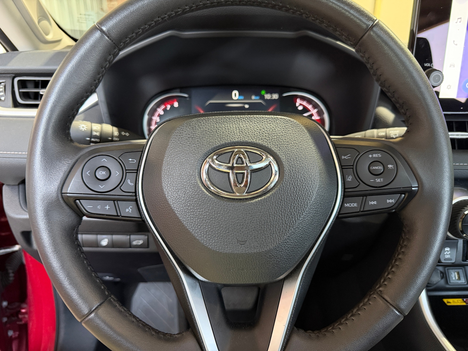 Thumbnail: 2024 Toyota RAV4 - 4