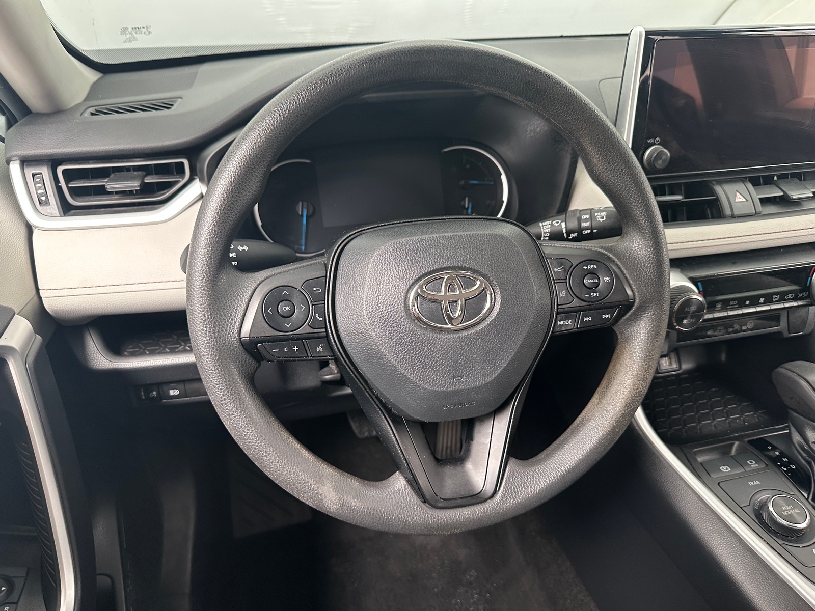 Thumbnail: 2023 Toyota RAV4 - 5